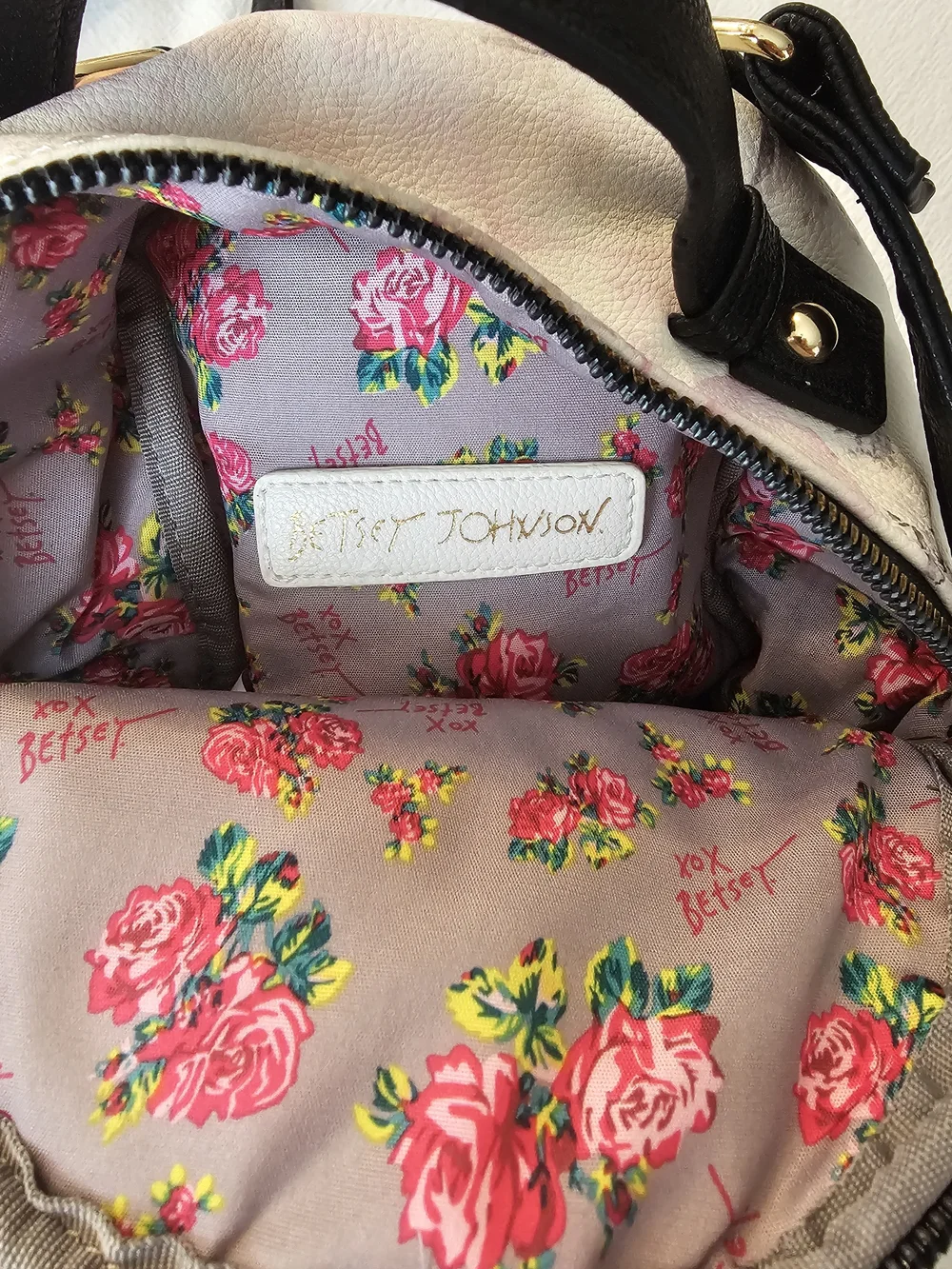 Betsey Johnson Kitsch Puppy Dog Floral Mini Backpack Purse NWOT Kawaii Frenchie